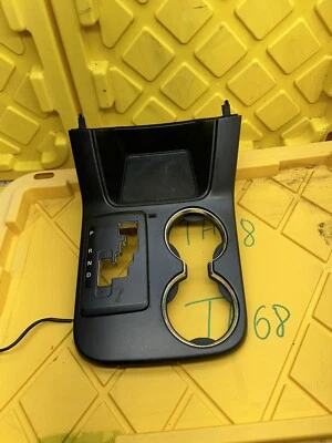 2011 Kia Sorento Shifter Bezel 846732P000 - Image 1 of 4