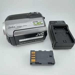 JVC Everio 30GB Hard Disk Digital Camcorder GZ-MG130U Bundle TESTED - Picture 1 of 12