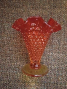 Fenton Art Glass Colonial Amberina Orange Hobnail Double Crimped 4" Horn Vase - Picture 1 of 6