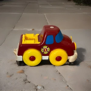 Vintage 1992 Funrise Metro City FD 9 Fire Truck Toy Red Plastic Pull-Along - Picture 1 of 8