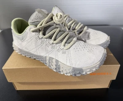 Zapatos de Senderismo Merrell Envolvidos Descalzos Para Mujer’s 6.5 Abedul/Paloma Nuevos con Caja Foto 1 de 4