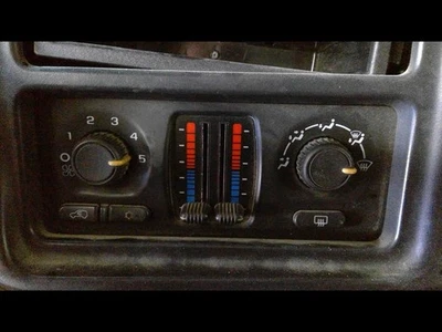 Chevrolet Silverado 2500 2006 usado control manual de temperatura aire acondicionado 142 k millas Foto 1 de 4