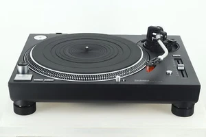 Technics SL-1210GR Turntable/Ortofon 2M Bronze Cartridge, VGC. 3 month warranty - Picture 1 of 12