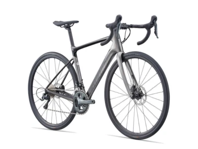 NEU Giant Defy Advanced 3 Carbon Rennrad glänzend anthrazit. Scheibenbremsen. Medium. - Bild 1 von 2