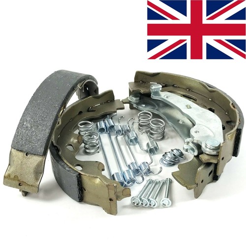 Citroen C1 Peugeot 107/108 Toyota Aygo REAR BRAKE SHOES + FITTING KIT