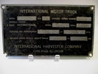 Letrero emblema etiqueta placa número serie identificación camión motor International Harvester KBS-5 Foto 1 de 4