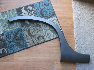 14 15 Fiat 500L Trekking rear passenger wheel opening flare molding 2014 2015 - Image 1 of 3