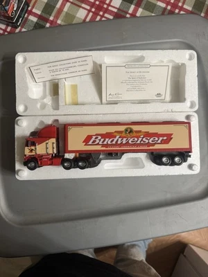 MATCHBOX COLLECTIBLES THE SPIRIT OF BUDWEISER 18-WHEELER DIE-CAST TRUCK 1:58 NIB - Image 1 of 4