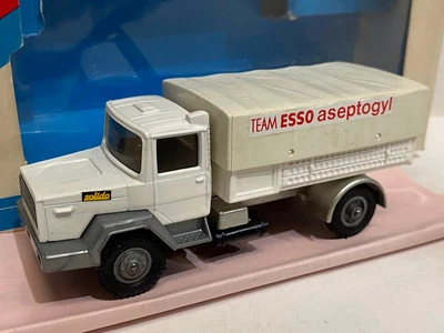 SOLIDO Iveco Transafrica 80 TEAM ESSO aseptogyl DIECAST camion - Immagine 1 di 4