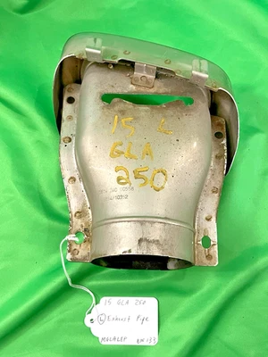 Tubo de escape izquierdo Mercedes Benz Gla250 2015-2019 OEM Foto 1 de 4