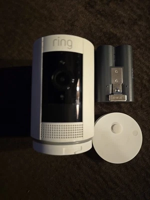 Ring Stick Up Cam 5UM7E5  In/Outdoor Battery Security Camera w/Battery  - Image 1 of 4