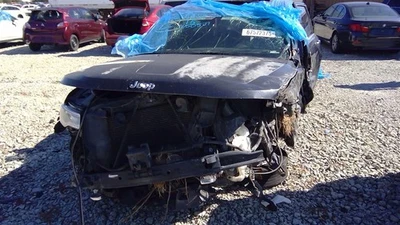 Used Tire Pressure Monitoring System (TPMS) Control Mod fits: 2015 Jeep Grand ch - Image 1 of 4