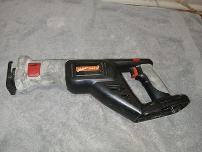 Craftsman 315.115740 19.2V Reciprocating Saw Cordless Sawsall Great Condition  - Image 1 of 4
