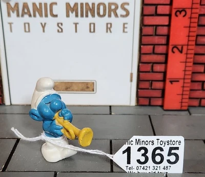 Smurf Smurfs Schlumpf Figure - Peyo / Schleich - Trumpet Smurf - 20047 - #1365 - Image 1 of 2