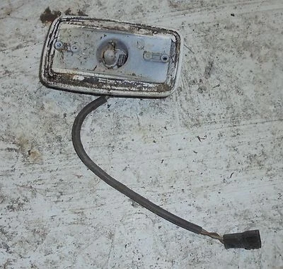 BMW 320i e21 1979 lámpara de señalización lateral izquierda Foto 1 de 2