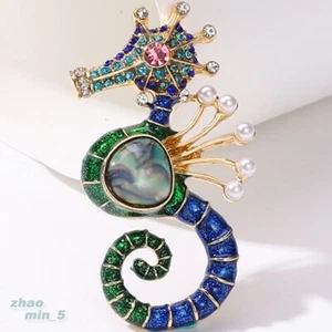 Vintage Crystal Seahorse Brooch Pin Rhinestone Brooches Party Jewelry Gift Lapel - Picture 1 of 5