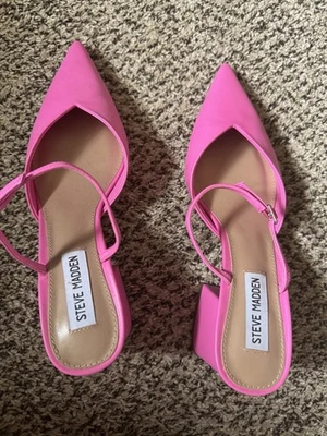 Steve Madden Block Heels Pointed Toe Size 8.5￼***OBO reasonable offers**** - Image 1 of 4