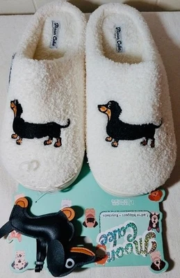 Zapatillas y llavero Doxie - Beneficios ATRÉVETE Foto 1 de 4