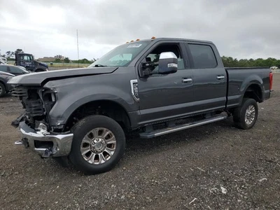 Used Fuel Tank fits: 2017 Ford F250SD PICKUP gasoline front midship pickup 6' 9` Foto 1 de 4