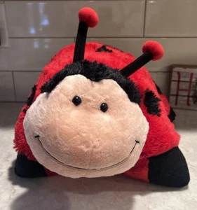 Almohada Mascotas Dotty Lady Bug 18”x 18” Rojo Negro Mascota Peluche Juguete 2010 LEER - Imagen 1 de 6