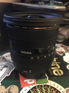 Sigma AF 10-20mm f3.5 EX DC HSM Lens hardly used