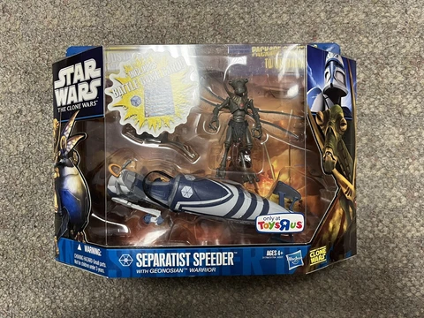 + Star Wars The Clone Wars Separatist Speeder w/ Geonosian Warrior Toys R Us NIB Cover