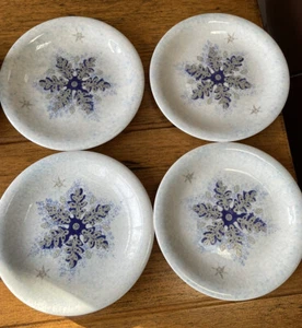 ITALIAN Ceramiche Umbre Home Blue White Snowflake SALAD PLATE 8” Lot Of 4 - Picture 1 of 8
