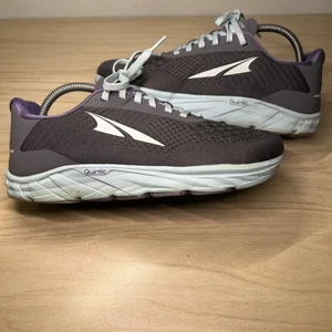Altra Torin 4,5 Fußform Damengröße 9 dunkelgrau Straßenlauf Fitnessschuhe - Bild 1 von 10