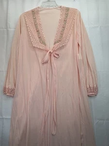 Babydoll de satén de colección años 70 plumero bata de corbata frontal abierta nailon rosa melocotón hecha en EE. UU. - Imagen 1 de 9