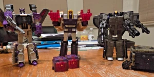LOTE de 3 Transformers Triple Changers Earthrise Astrotrain Legacy Blitzwing Octano - Imagen 1 de 19