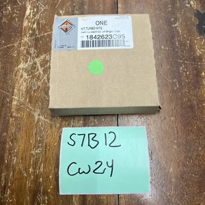 INTERNATIONAL OEM - TURBO MOUNTING KIT 1842623C95 - Picture 1 of 1