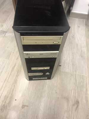 componenti PC con scheda madre non funzionante scheda video gt force - Imagen 1 de 4