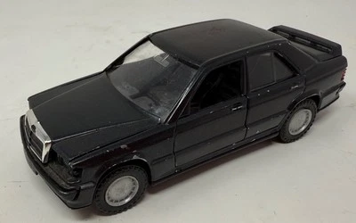 NZG Modelle Black Mercedes Benz Sedan Diecast Toy Car 190E2.3-16 - Image 1 of 4