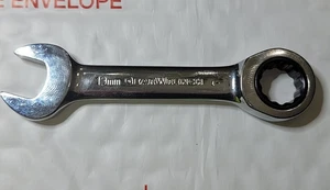 NOS Gearwrench stubby 13mm ratcheting wrench - Picture 1 of 2