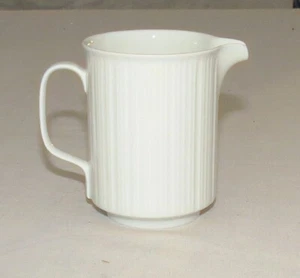 Mini crema Rosenthal Secunda Cobalt 3,1/8 pulgadas de alto - Excelente - Imagen 1 de 3