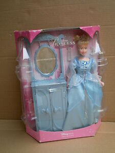 DisneyStore Cinderella Furniture Playset Classic Princess 11" Doll Vanity 2000s