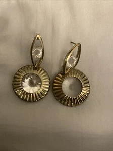 Vintage Earrings Gold tone Crystal Ribbed Round Drop - Picture 1 of 3