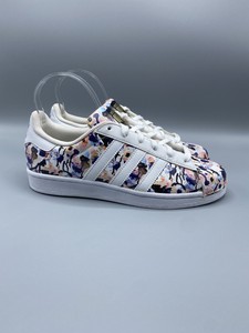 7 ideas de Calzado | zapatos, calzas, zapatos hombre
