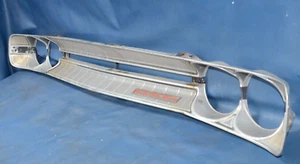 De colección 1971 Plymouth FURY II III BRANQUIA CENTRAL Y BISEL DE FAROS REJILLA DE MOLDURA DE PUERTA - Imagen 1 de 24