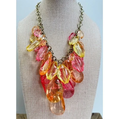 Hermoso Collar Graziano Grueso Acrílico Rosa y Amarillo Foto 1 de 4
