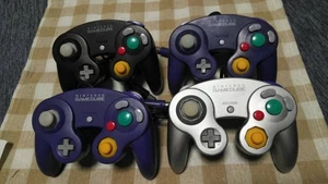 Juego de 4 mandos oficiales Nintendo GameCube lote 3 probados - Imagen 1 de 7
