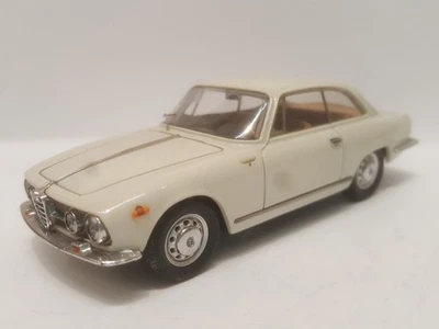 1/43 BANG Alfa Romeo 2600 Sprint - Immagine 1 di 4