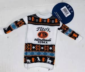 TITO’s HANDMADE VODKA SWEATER BOTTLE KOOZIE WITH TAGS PROMOTION COLLECTIBLE-LIL - Picture 1 of 10