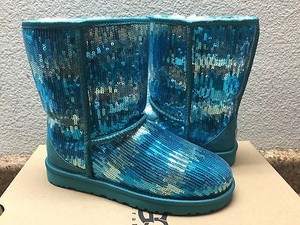 tiffany blue uggs