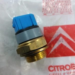 BULBO INTERRUTTORE VENTOLA RADIATORE COMPATIBILE CON CITROEN PEUGEOT OE 126447 - Imagen 1 de 4