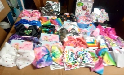 Jojo Siwa Hair Bows Lot of 25 Brand New in Original Packaging Free Shipping - Image 1 of 3