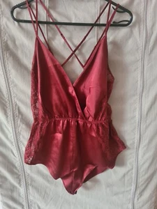 LA SENZA Size S Red Burgundy Lace Silky Satin Teddy Babydoll Shorts - Picture 1 of 6