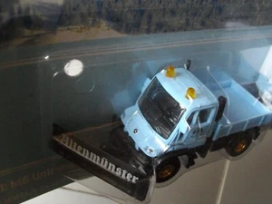 Altenmünster Truck MB Unimog HZ 1:87 mit Schiebeschild Rundumleuchte