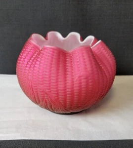 FENTON MADE FOR L.G. WRIGHT GLASS MAIZE PEACH BLOW CRANBERRY ROSE BOWL - Picture 1 of 9