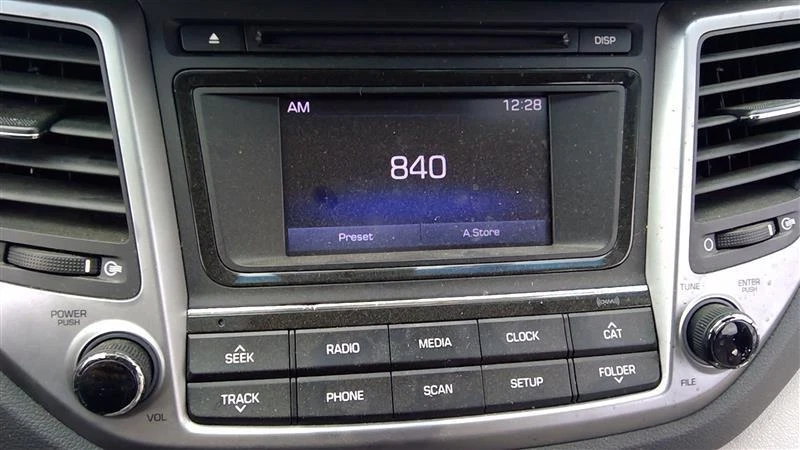 Used Cooling Module fits: 2017 Hyundai Tucson Cooling Fan on fan shroud naturall Foto 1 de 4